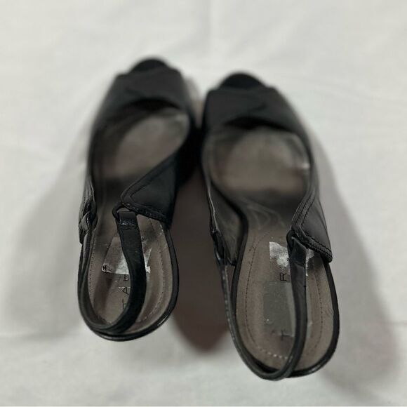 Tahari Sexy Leather Black Peep Toe Heels pumps with ankle strap Lacey Slingback - Picture 11 of 11